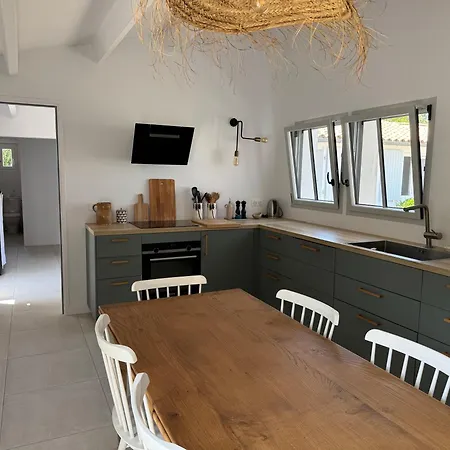 Les Deserts Willa Les Portes-en-Re