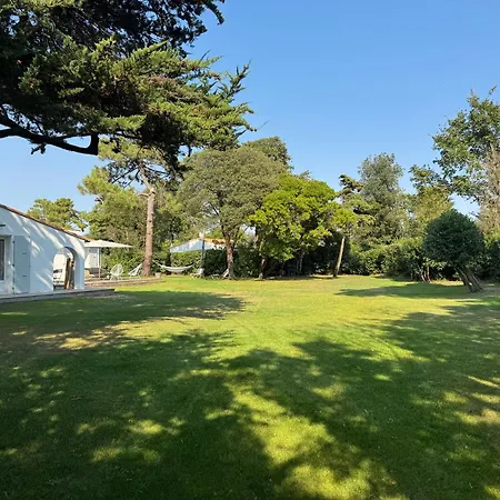 Willa Les Deserts Les Portes-en-Re